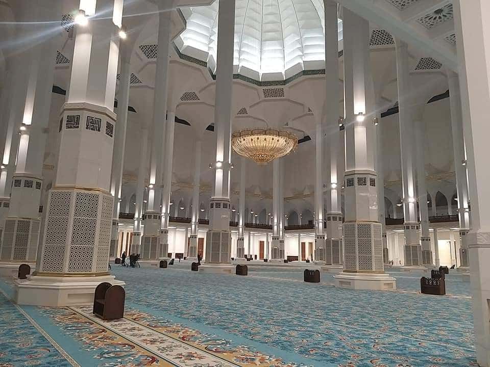 salle de prière de Djamaa El djazair